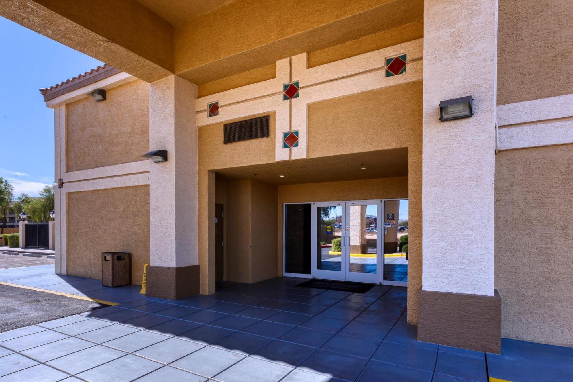 Hotel Baymont By Wyndham Casa Grande Esterno foto